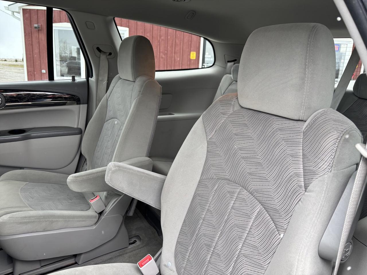 2013 Buick Enclave Convenience FWD Photo