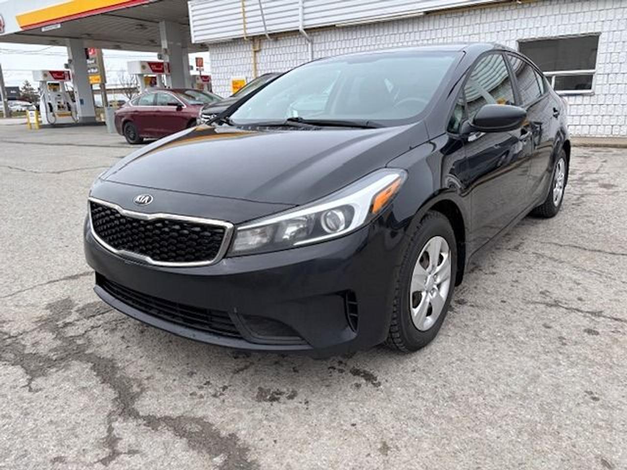 2017 Kia Forte LX Photo