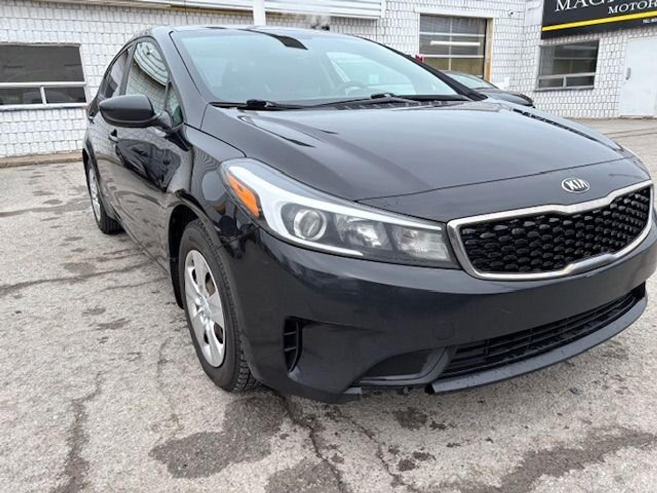 2017 Kia Forte LX Photo