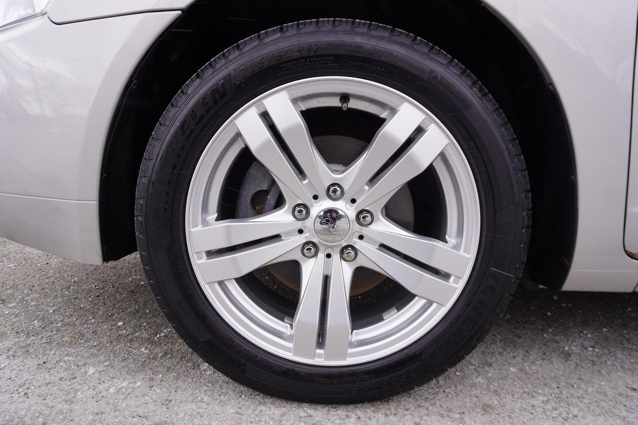 2008 Lincoln MKZ AWD / LEATHER / V6 / LOW KM'S / FRESH TRADE-IN Photo