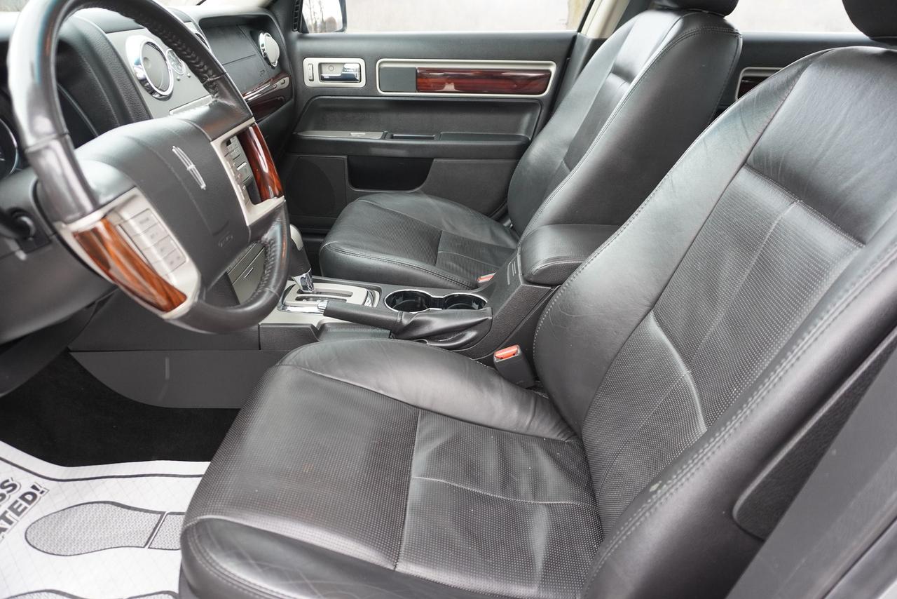 2008 Lincoln MKZ AWD / LEATHER / V6 / LOW KM'S / FRESH TRADE-IN Photo