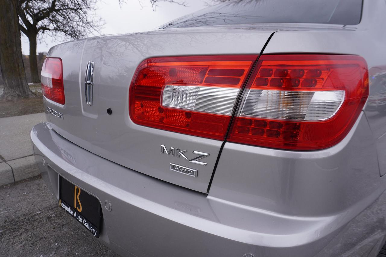 2008 Lincoln MKZ AWD / LEATHER / V6 / LOW KM'S / FRESH TRADE-IN Photo