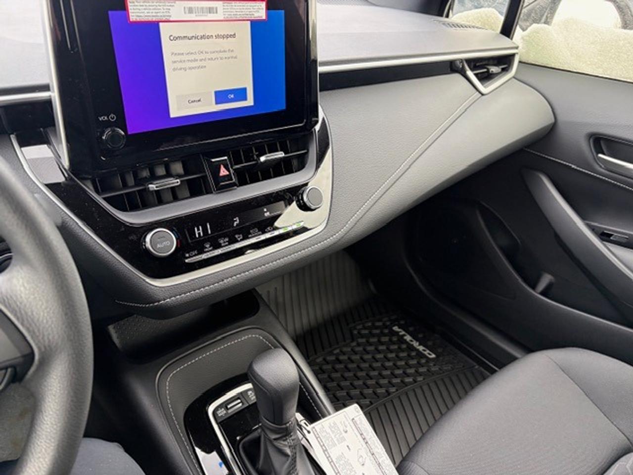 2026 Toyota Corolla SE Hatchback Photo