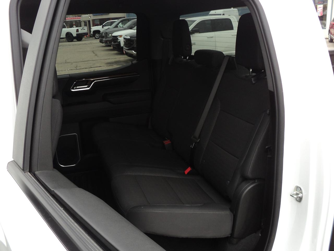 2024 Chevrolet Silverado 1500 LT CrewCab 4WD 5.3L8cylGas 5'10"Box HeatedSeats Photo