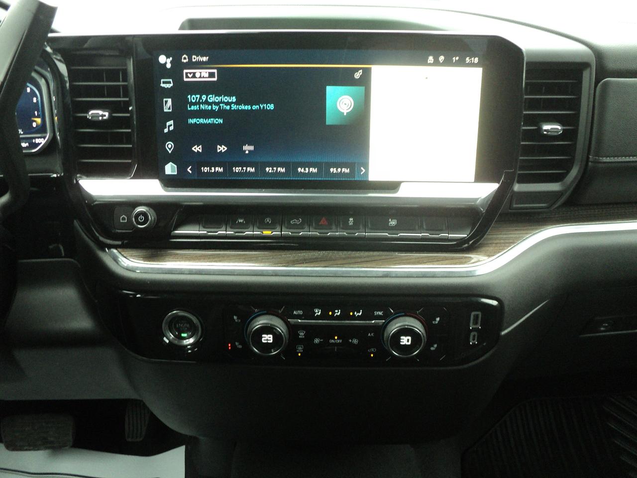 2024 Chevrolet Silverado 1500 LT CrewCab 4WD 5.3L8cylGas 5'10"Box HeatedSeats Photo