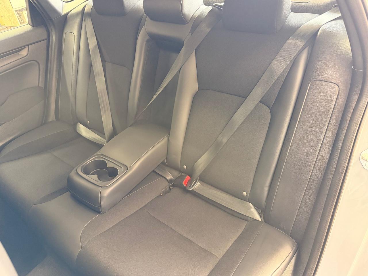 2022 Honda Civic Sport+Roof+BSM+Adaptive Cruise+CLEAN CARFAX Photo