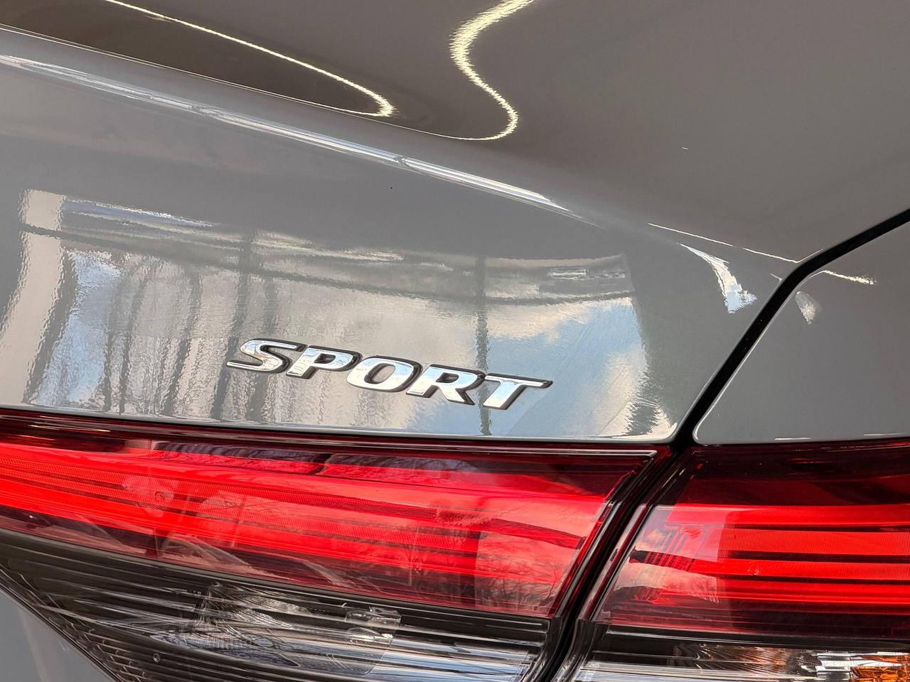 2022 Honda Civic Sport+Roof+BSM+Adaptive Cruise+CLEAN CARFAX Photo