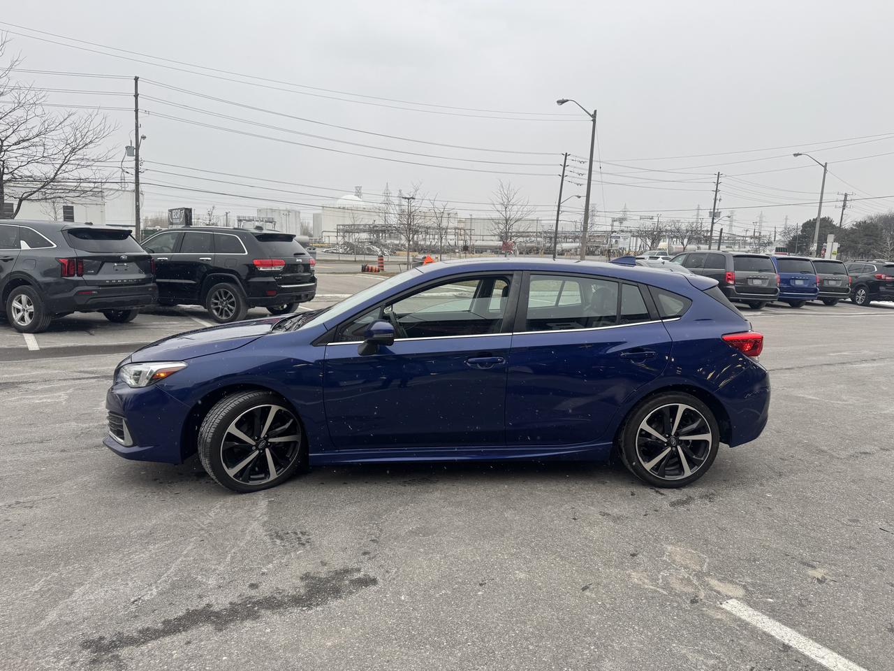 2023 Subaru Impreza SPORT-TECH AWD LEATHER SUNROOF NAV B/SPOT CAMERA Photo3