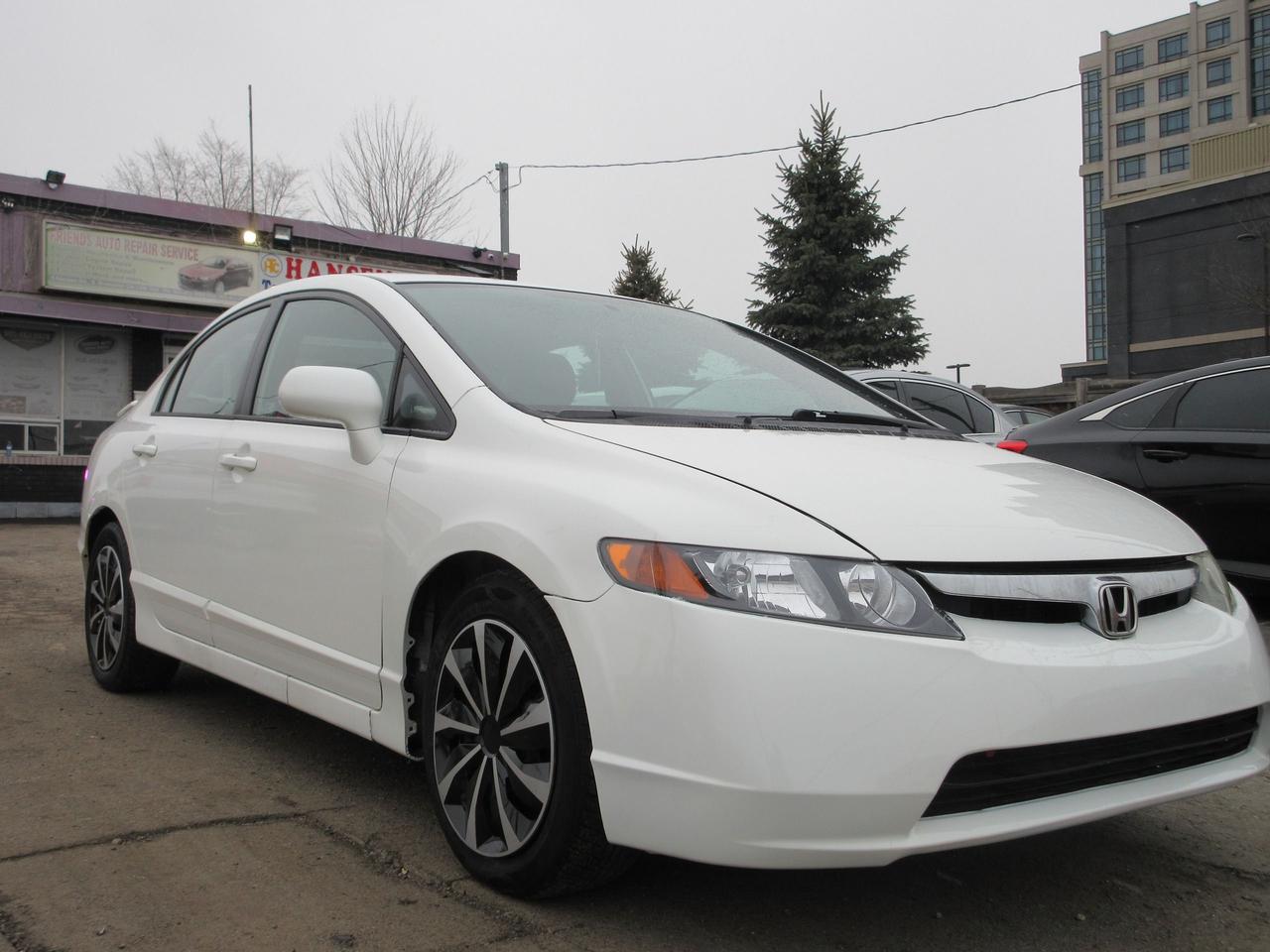 <p>2007 HONDA CIVIC BASE TRIM PACKAGE 4 DOOR SEDAN AUTOMATIC TRANSMISSION 1.8 LITRE ENGINE SIZE COMES CERTIFIED, LICENSING AND HST WILL APPLY.</p>