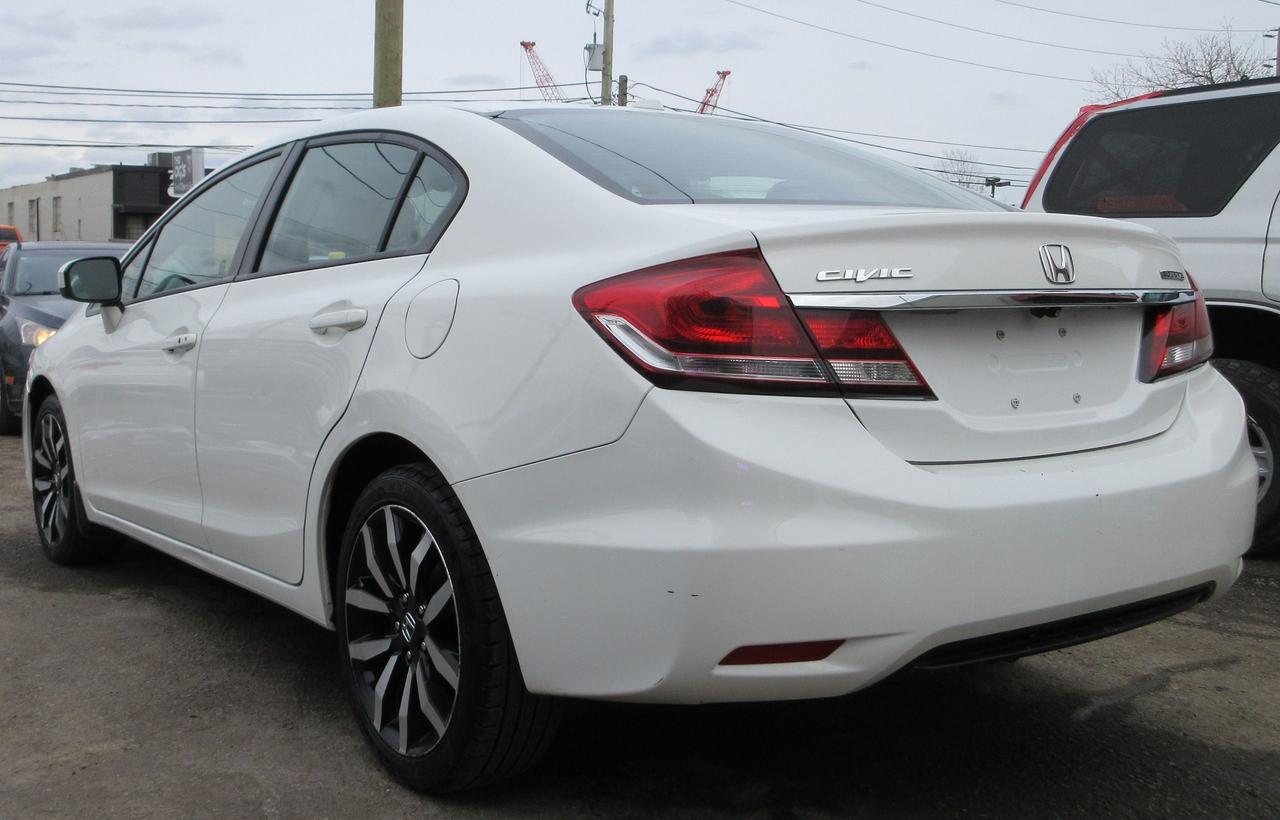 2015 Honda Civic Touring Photo4