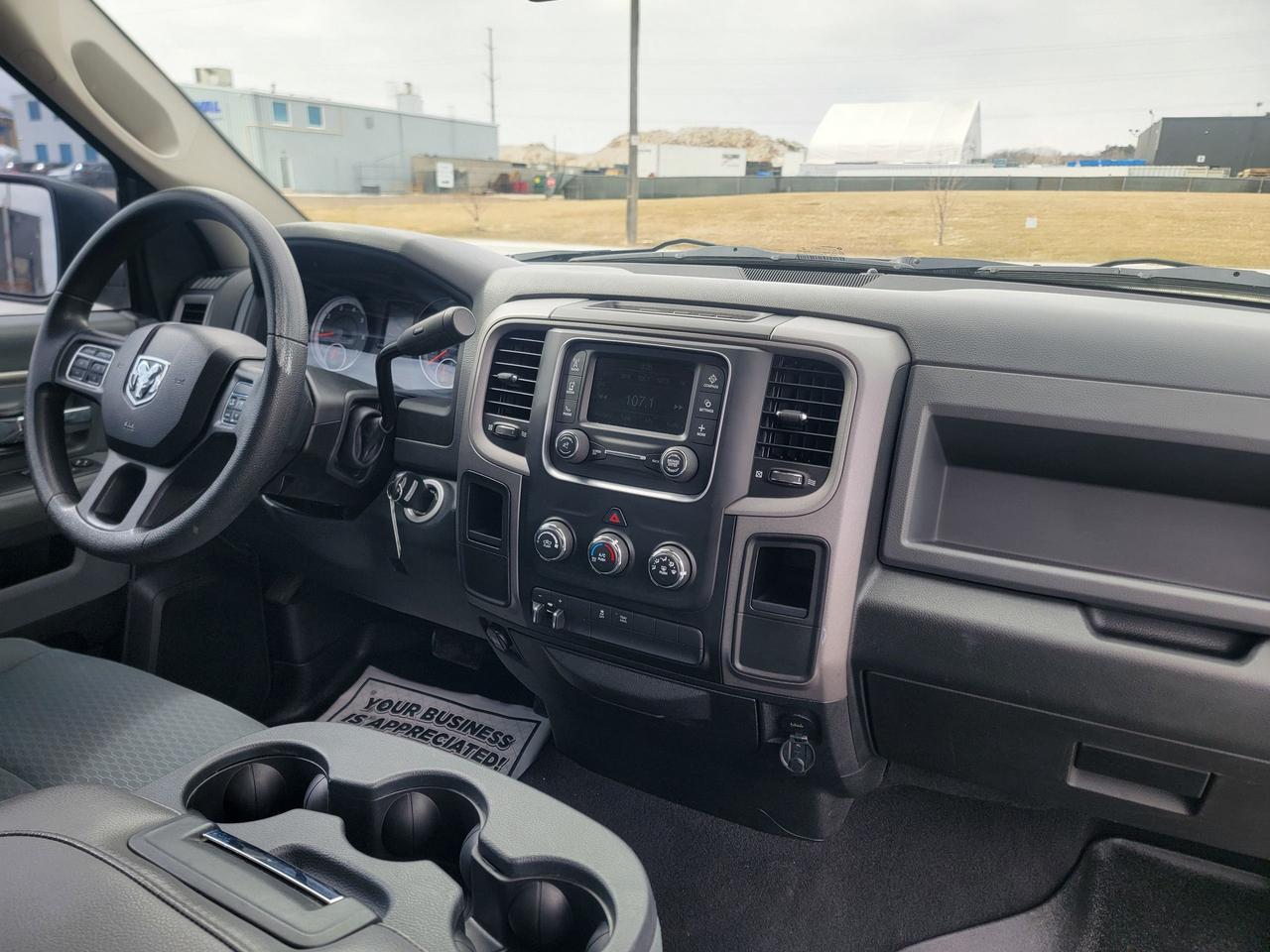 2015 RAM 1500 Express Photo