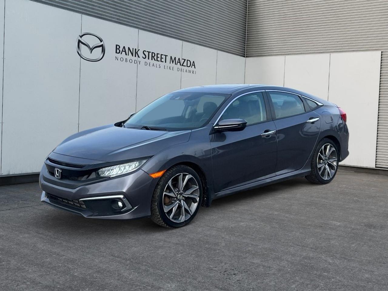 Used 2019 Honda Civic Touring CVT for sale in Ottawa, ON