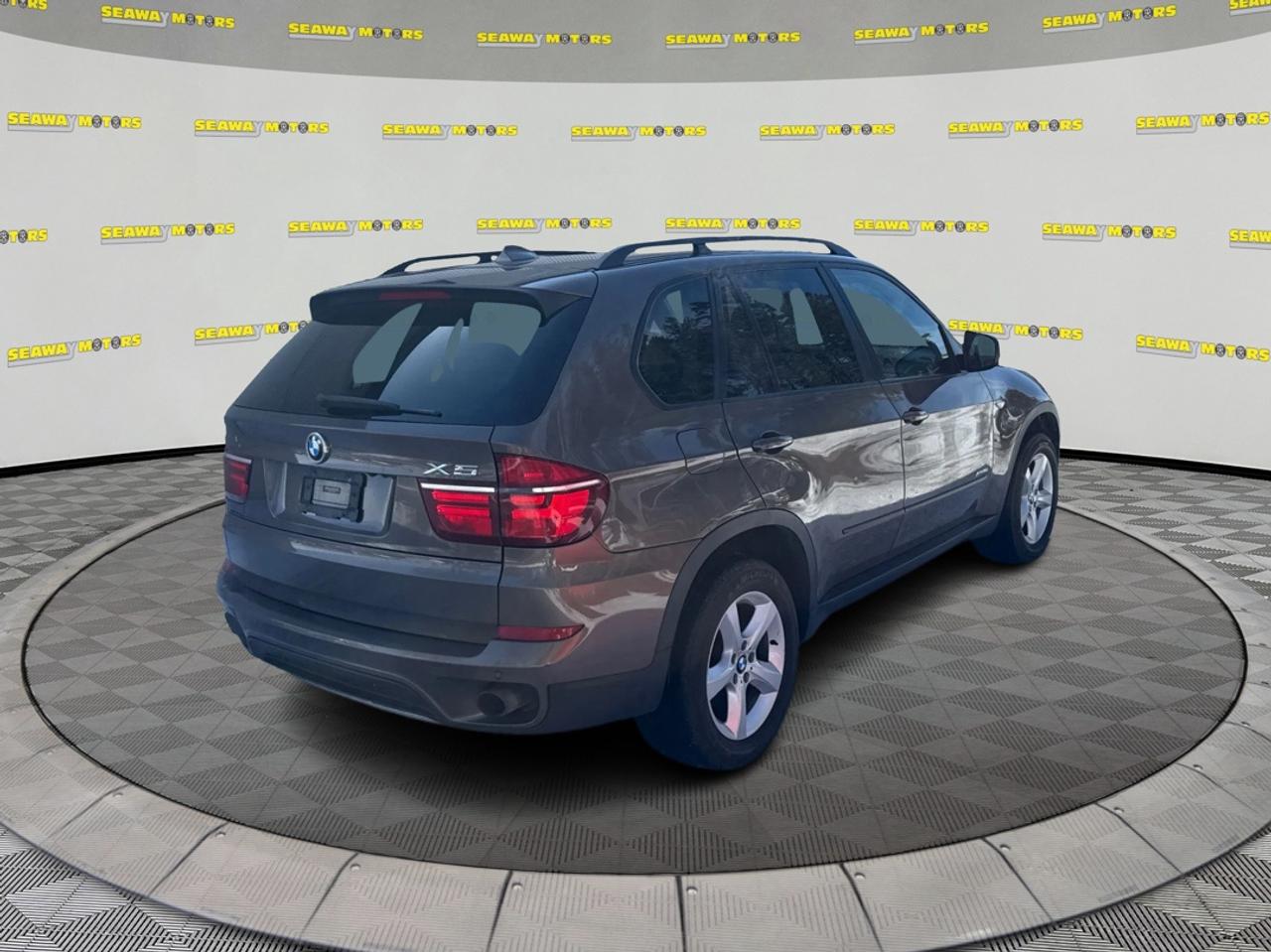 2012 BMW X5 35i Photo2