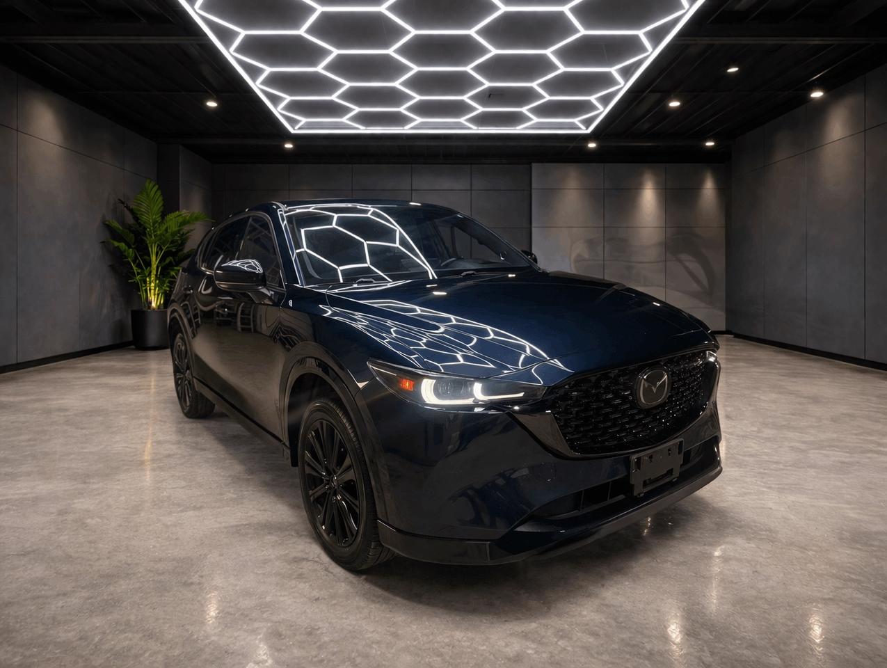 2023 Mazda CX-5 GT AWD Photo0