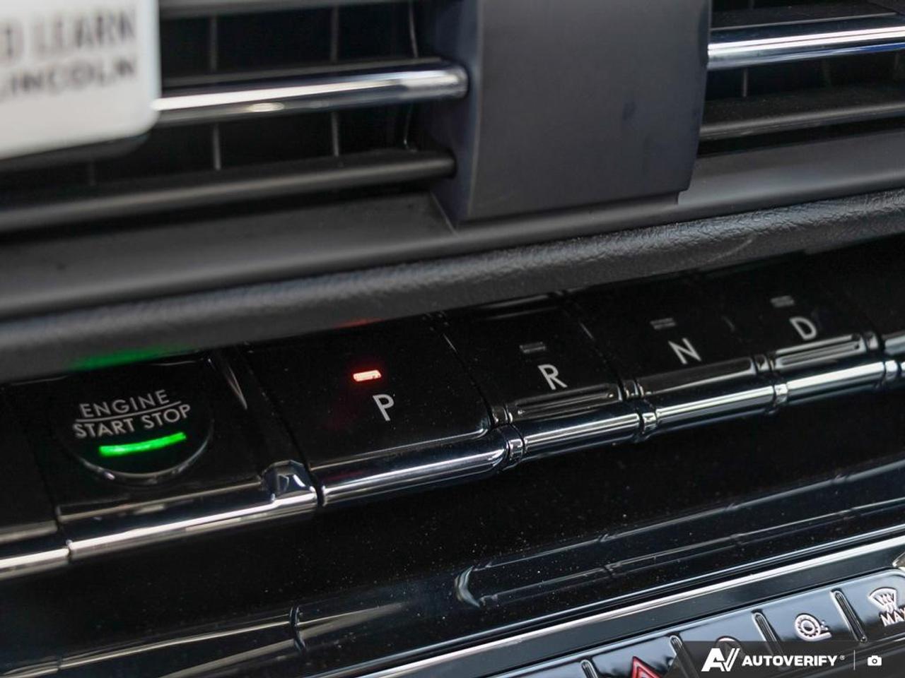 2023 Lincoln Corsair Reserve 201A | NAVIGATION SYSTEM | FRONT DUAL A/C | KEYLES Photo