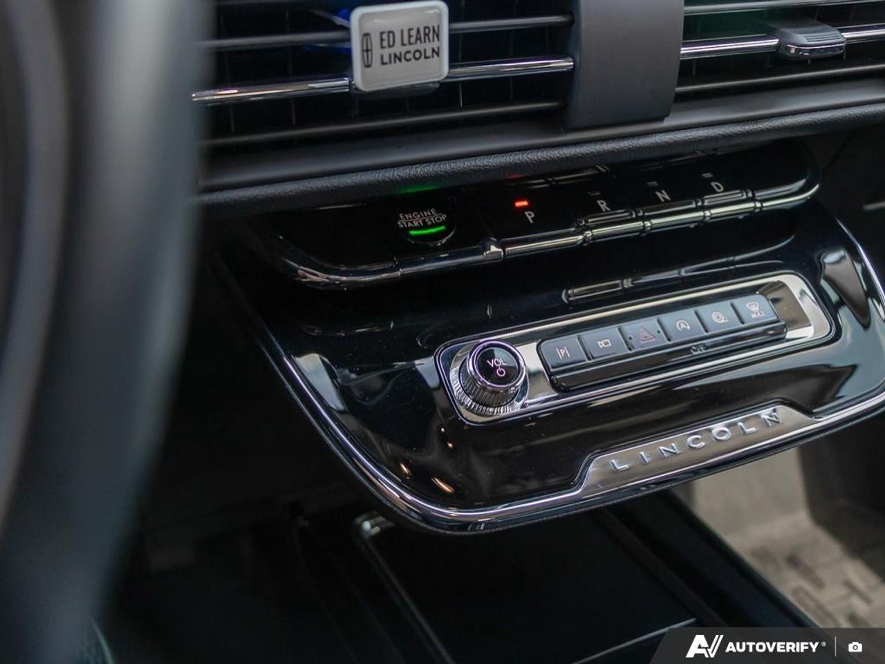 2023 Lincoln Corsair Reserve 201A | NAVIGATION SYSTEM | FRONT DUAL A/C | KEYLES Photo