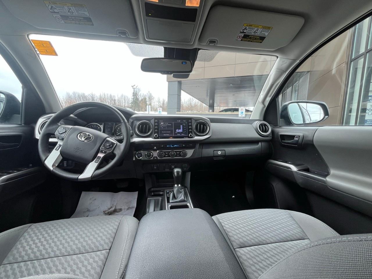 2023 Toyota Tacoma 4x4 Double Cab Auto Photo