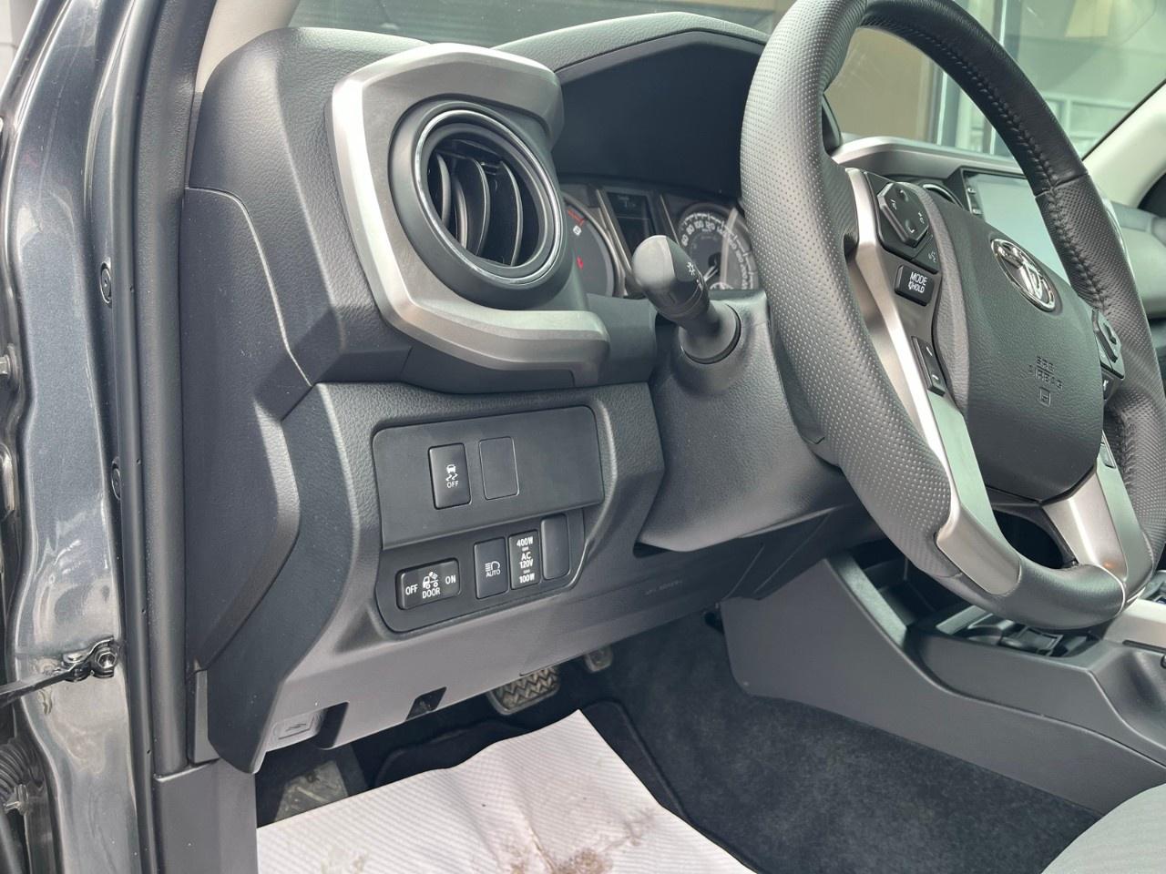 2023 Toyota Tacoma 4x4 Double Cab Auto Photo