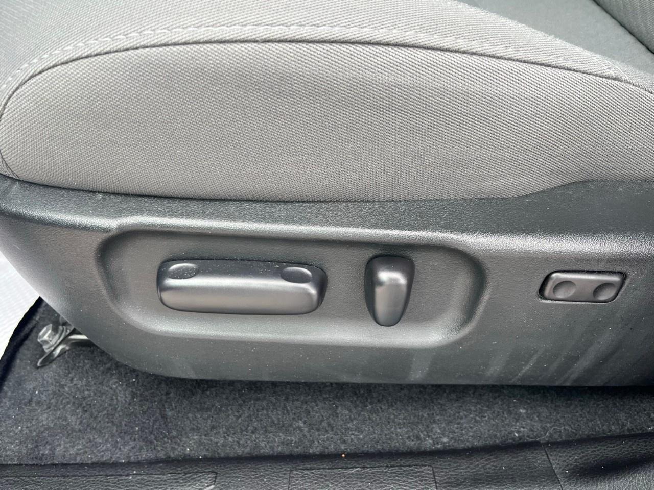 2023 Toyota Tacoma 4x4 Double Cab Auto Photo