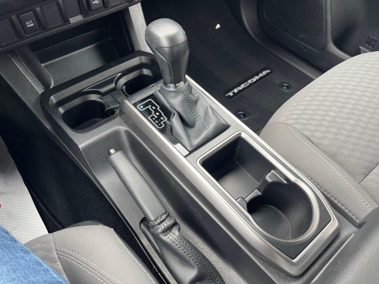 2023 Toyota Tacoma 4x4 Double Cab Auto Photo