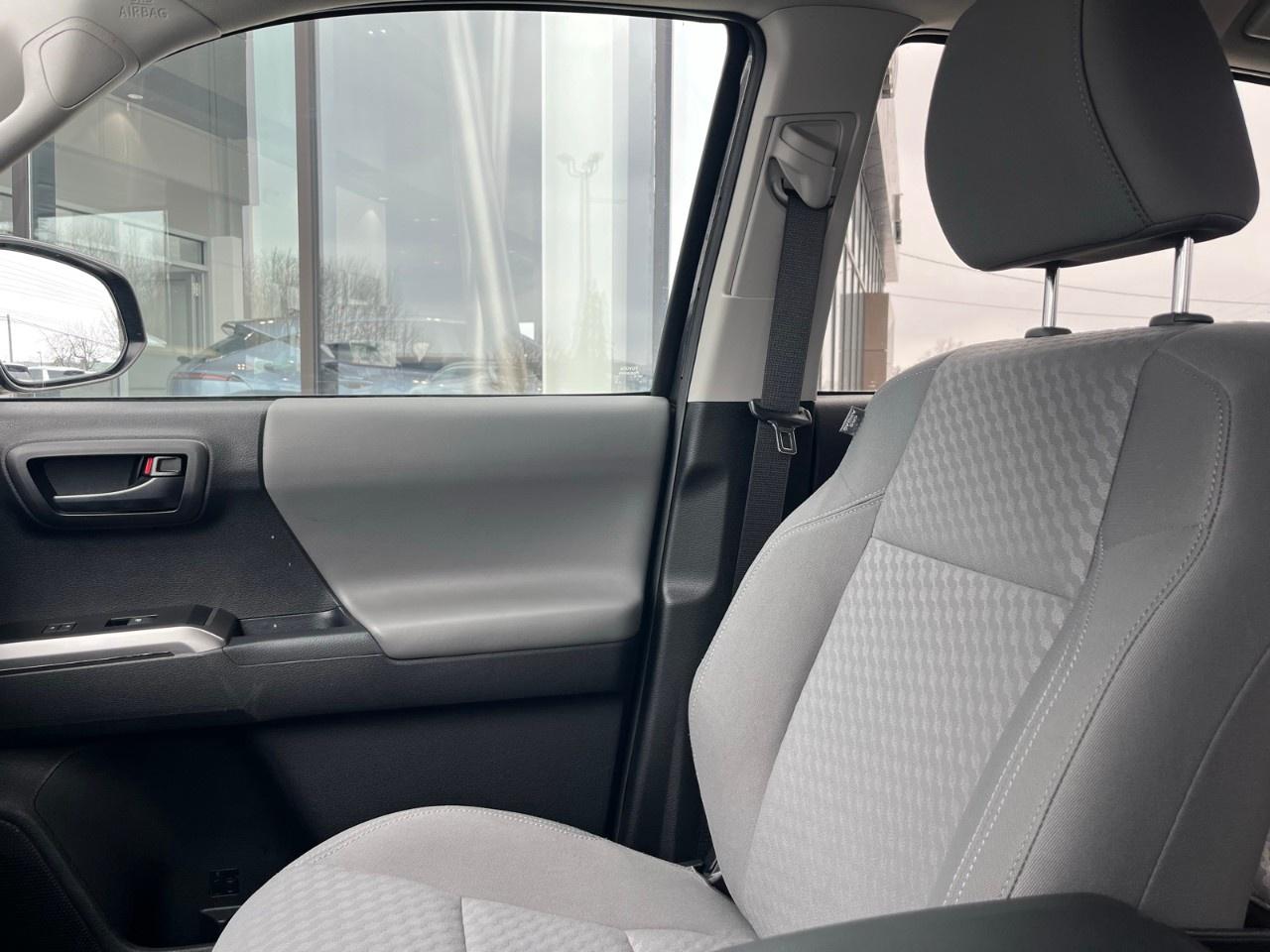 2023 Toyota Tacoma 4x4 Double Cab Auto Photo