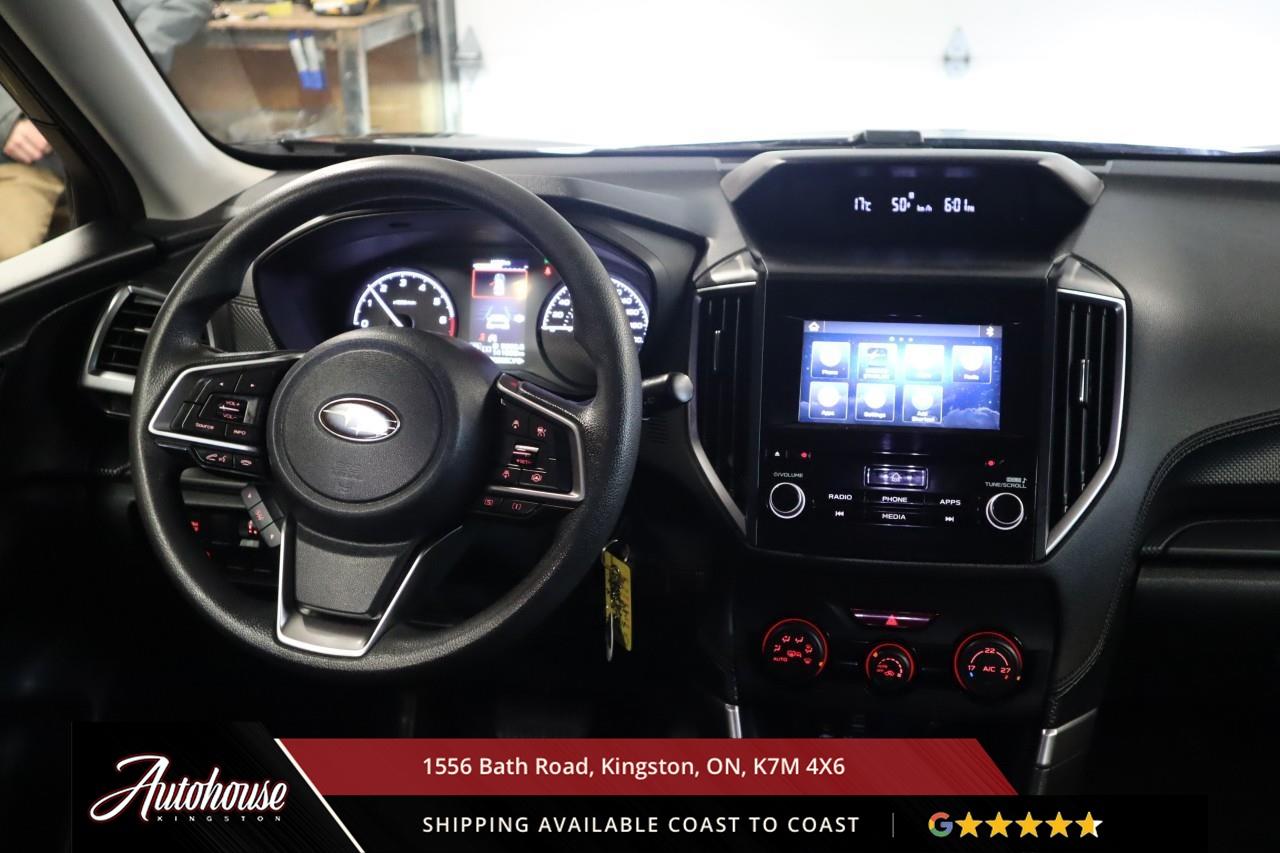 2022 Subaru Forester APPLE CARPLAY & ANDROID AUTO - REARVIEW CAMERA Photo