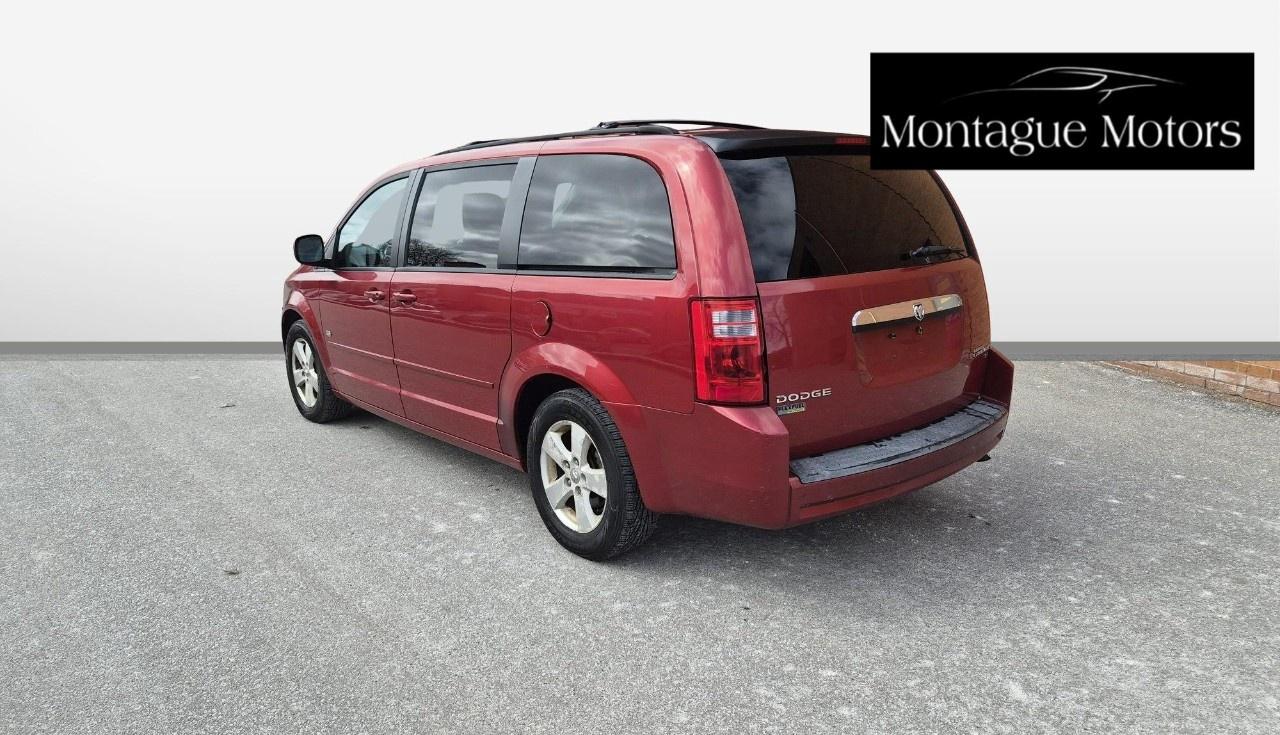 2009 Dodge Grand Caravan 4dr Wgn SE Photo