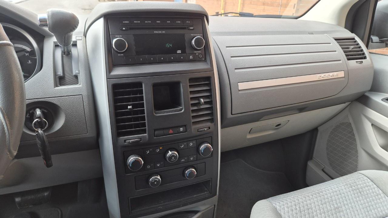2009 Dodge Grand Caravan 4dr Wgn SE Photo