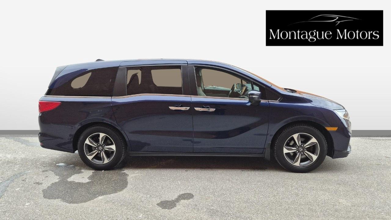 2018 Honda Odyssey EX-L RES Auto Photo2