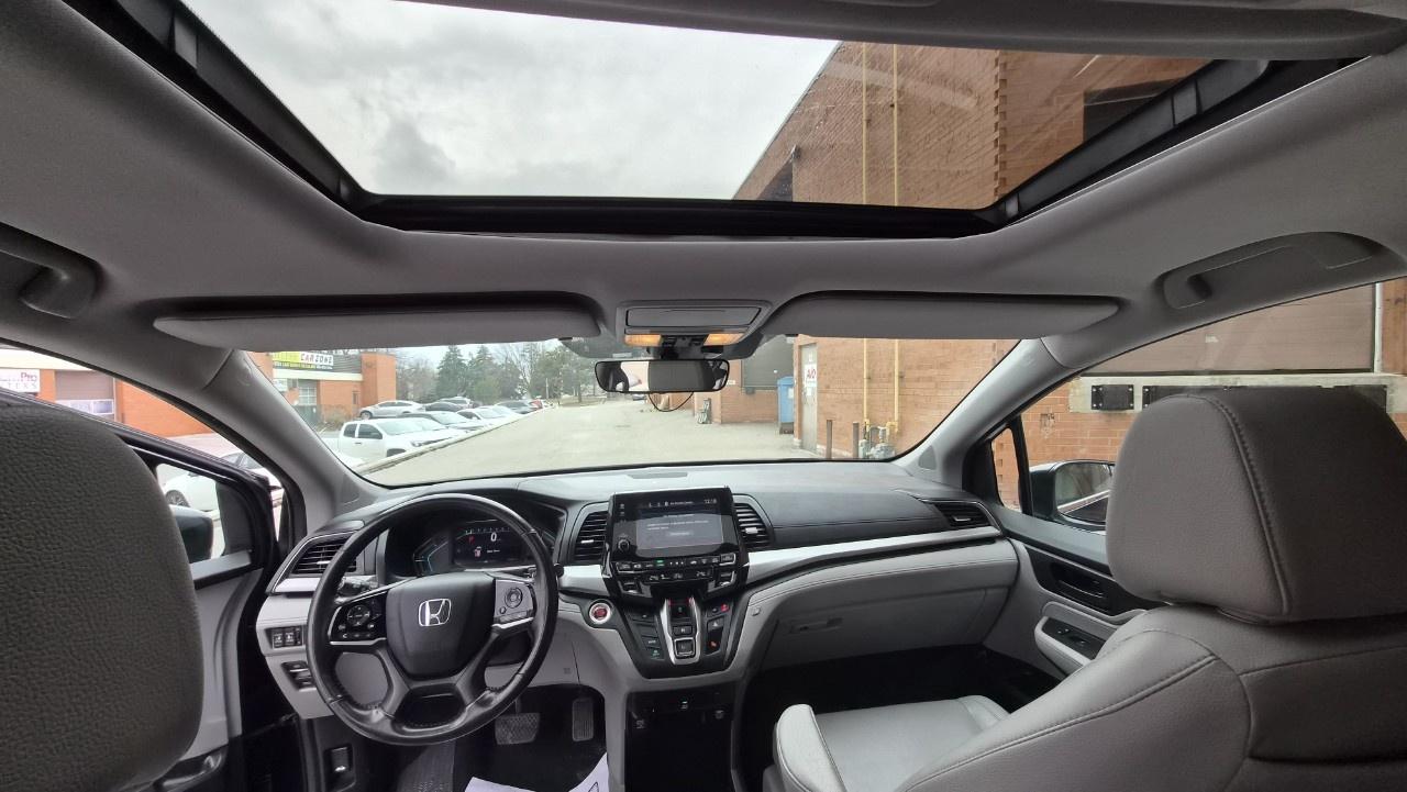 2018 Honda Odyssey EX-L RES Auto Photo