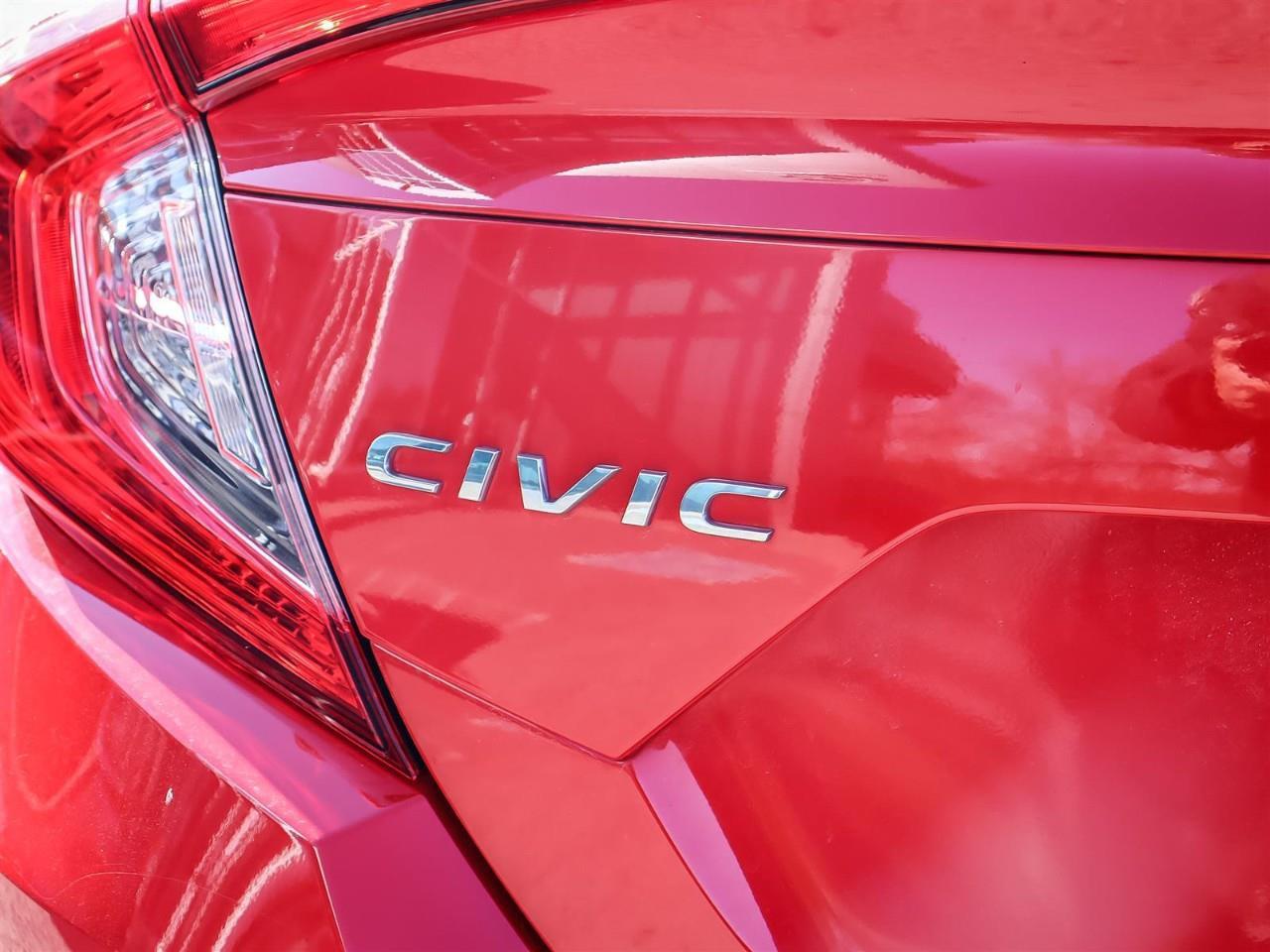 2018 Honda Civic EX Photo