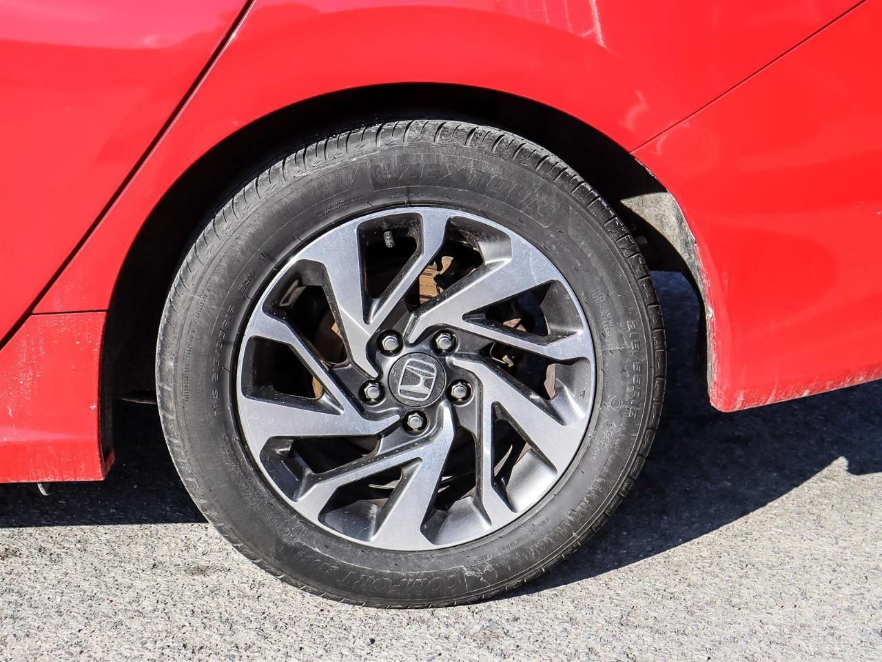 2018 Honda Civic EX Photo