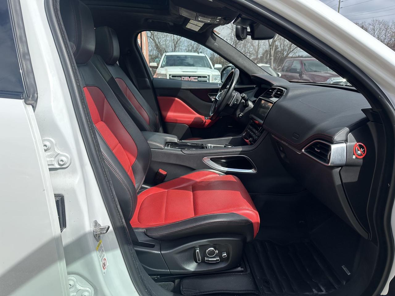 2019 Jaguar F-PACE 20d R-Sport Photo