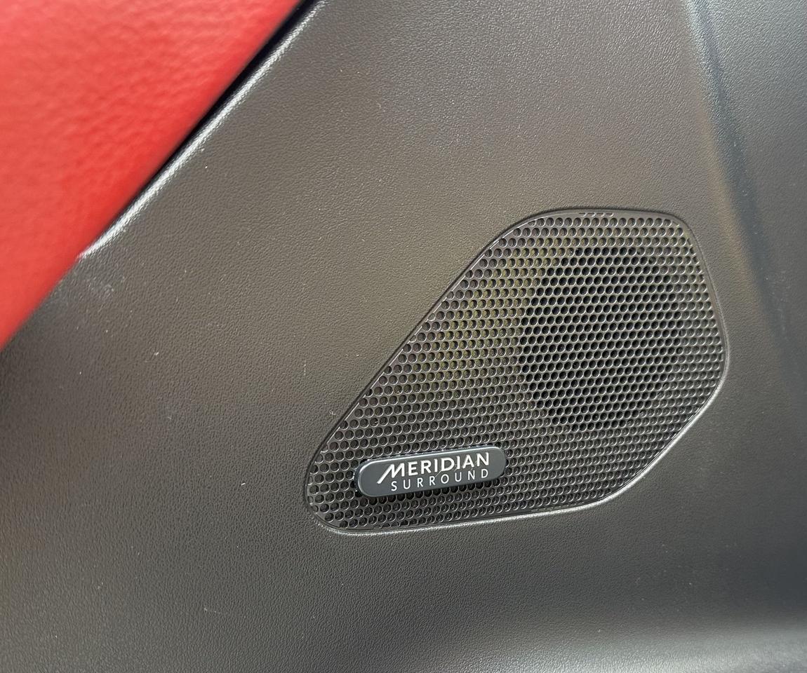 2019 Jaguar F-PACE 20d R-Sport Photo