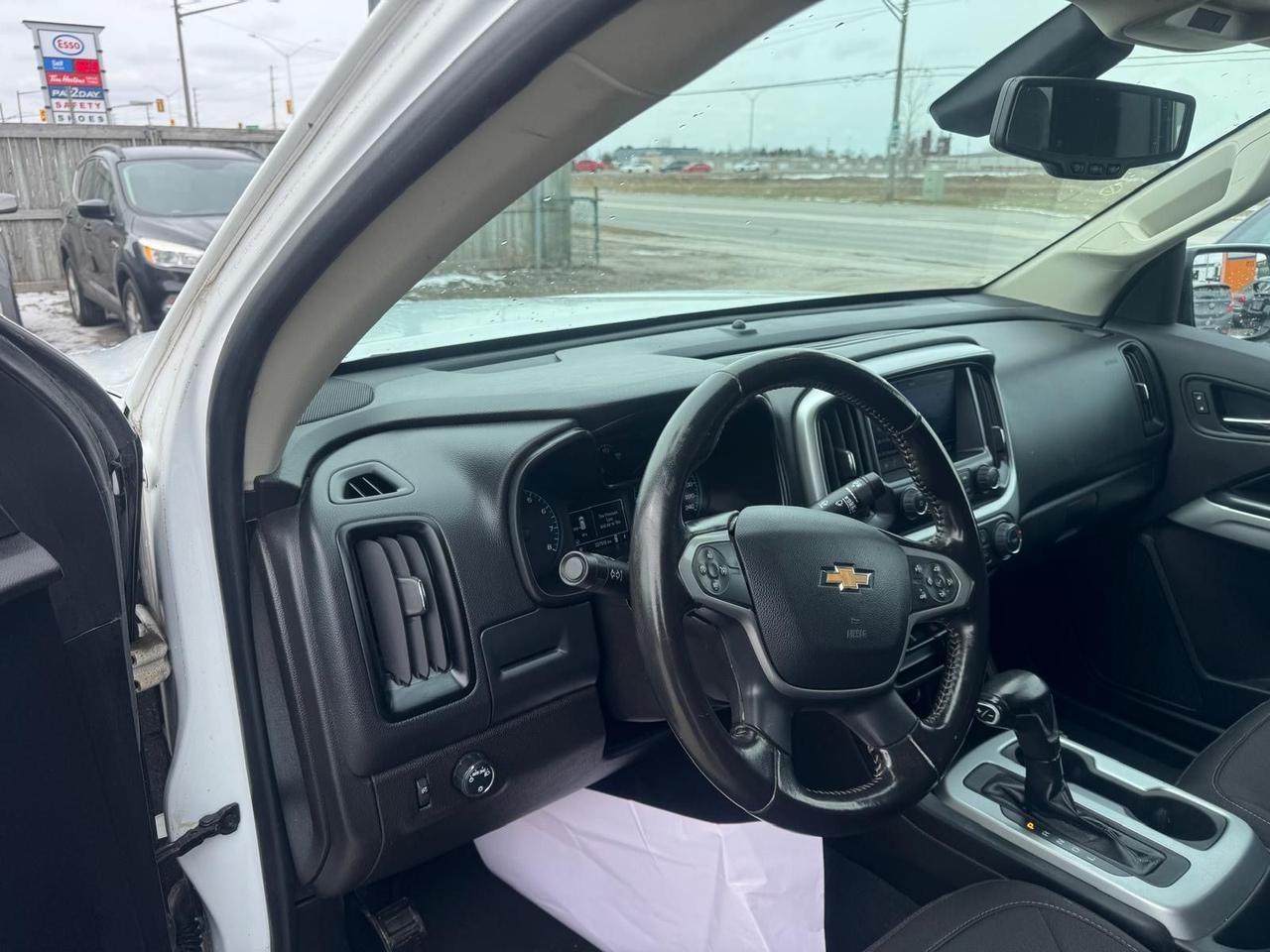 2021 Chevrolet Colorado 2WD LT, WORK TRUCK, NO ACCIDENTS, CERTIFIED Photo