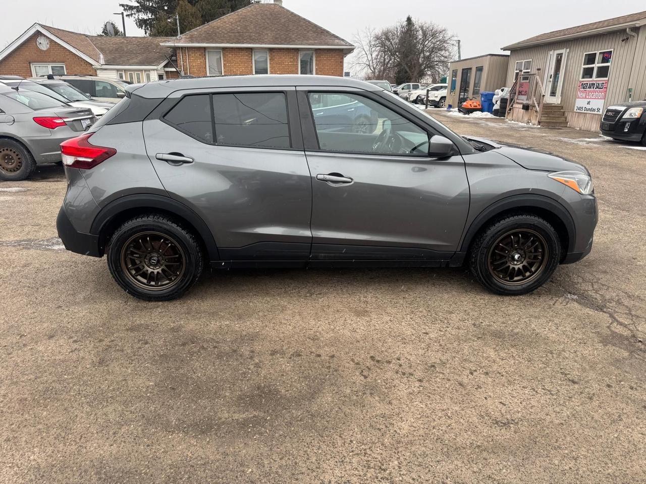 2018 Nissan Kicks SV, ONLY 128KMS, WELL MAINTAINED, CERTIFIED Photo