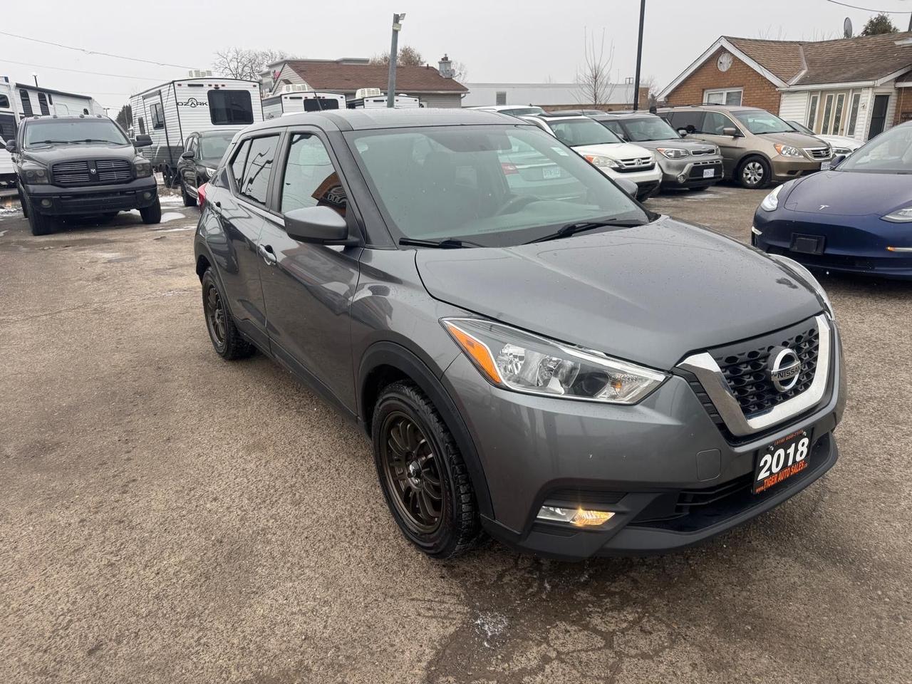 2018 Nissan Kicks SV, ONLY 128KMS, WELL MAINTAINED, CERTIFIED Photo
