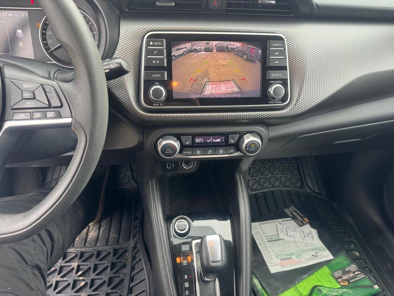 2018 Nissan Kicks SV, ONLY 128KMS, WELL MAINTAINED, CERTIFIED Photo