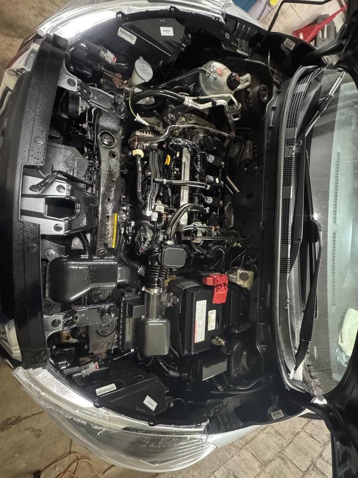 2018 Nissan Kicks SV, ONLY 128KMS, WELL MAINTAINED, CERTIFIED Photo