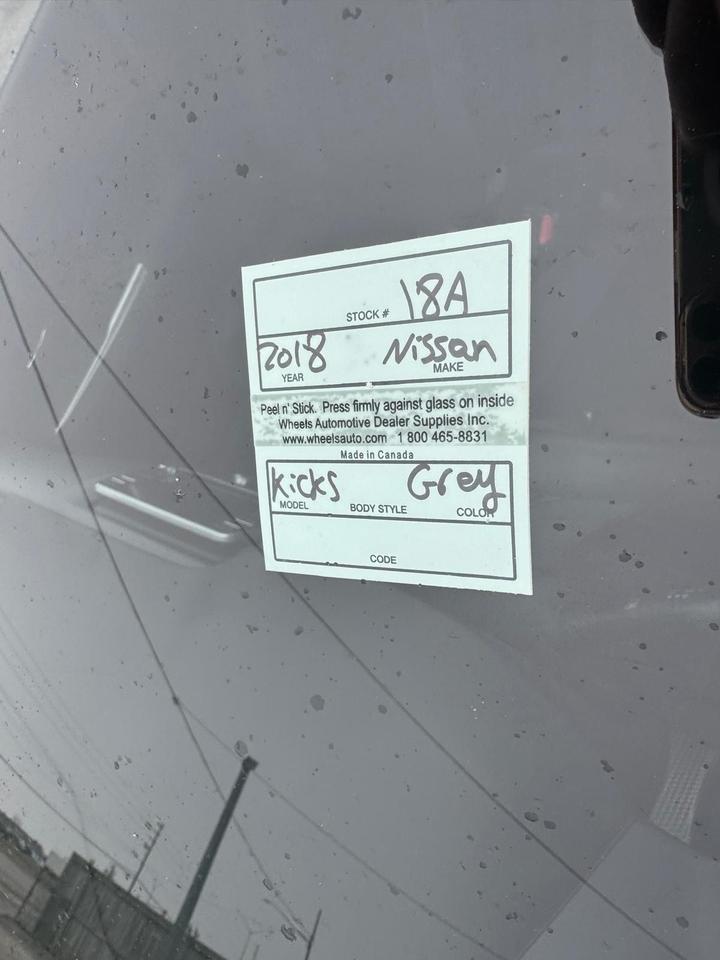 2018 Nissan Kicks SV, ONLY 128KMS, WELL MAINTAINED, CERTIFIED Photo