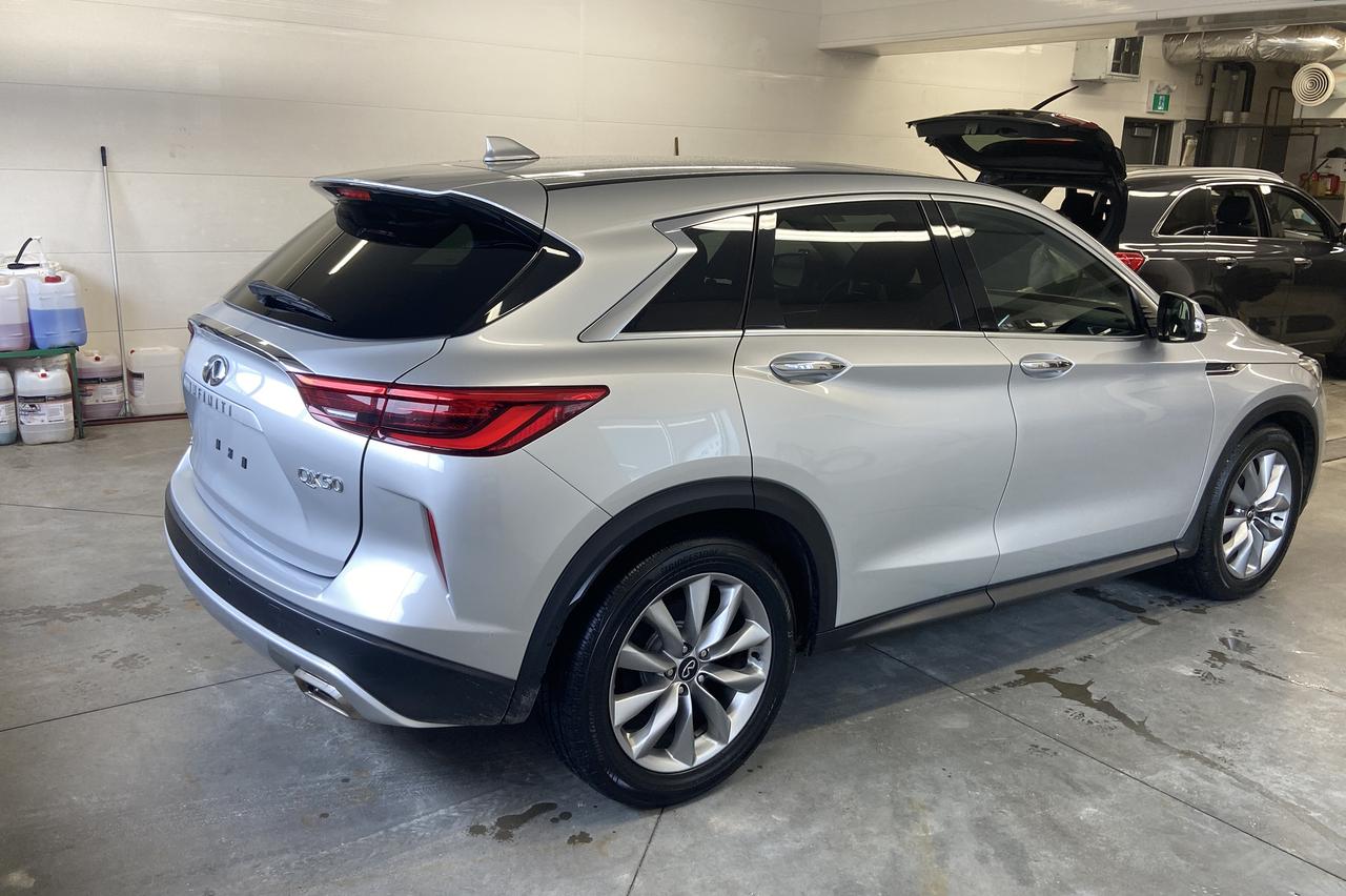 2020 Infiniti QX50 PURE Photo1