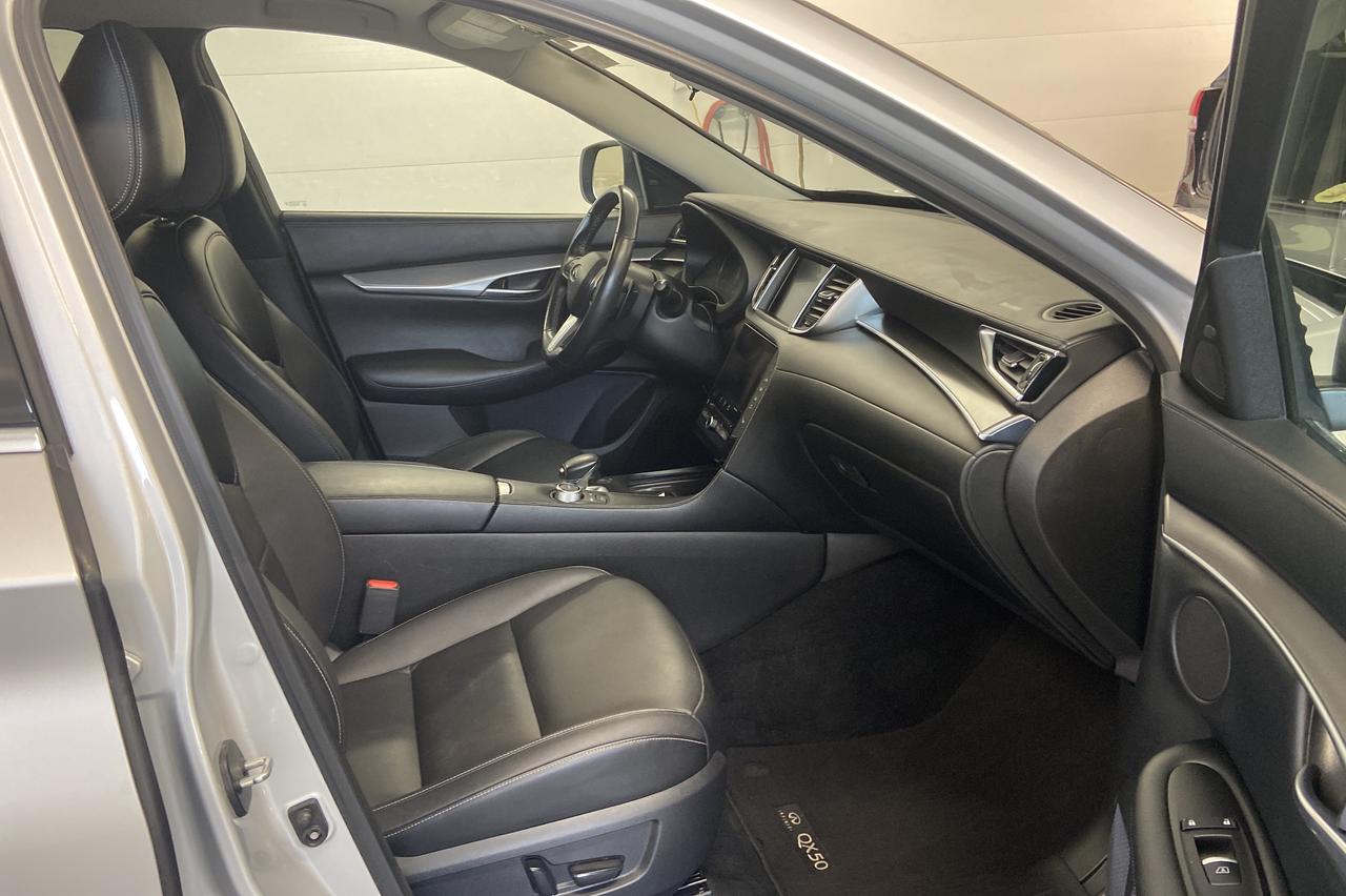 2020 Infiniti QX50 PURE Photo