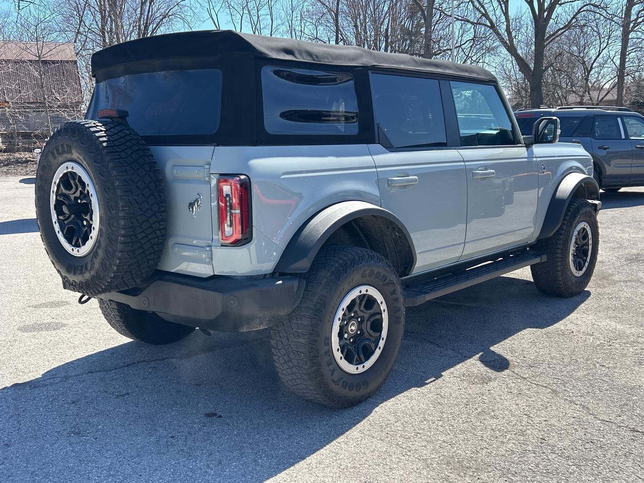 2022 Ford Bronco Outer Banks 4 Door Advanced 4x4 Photo