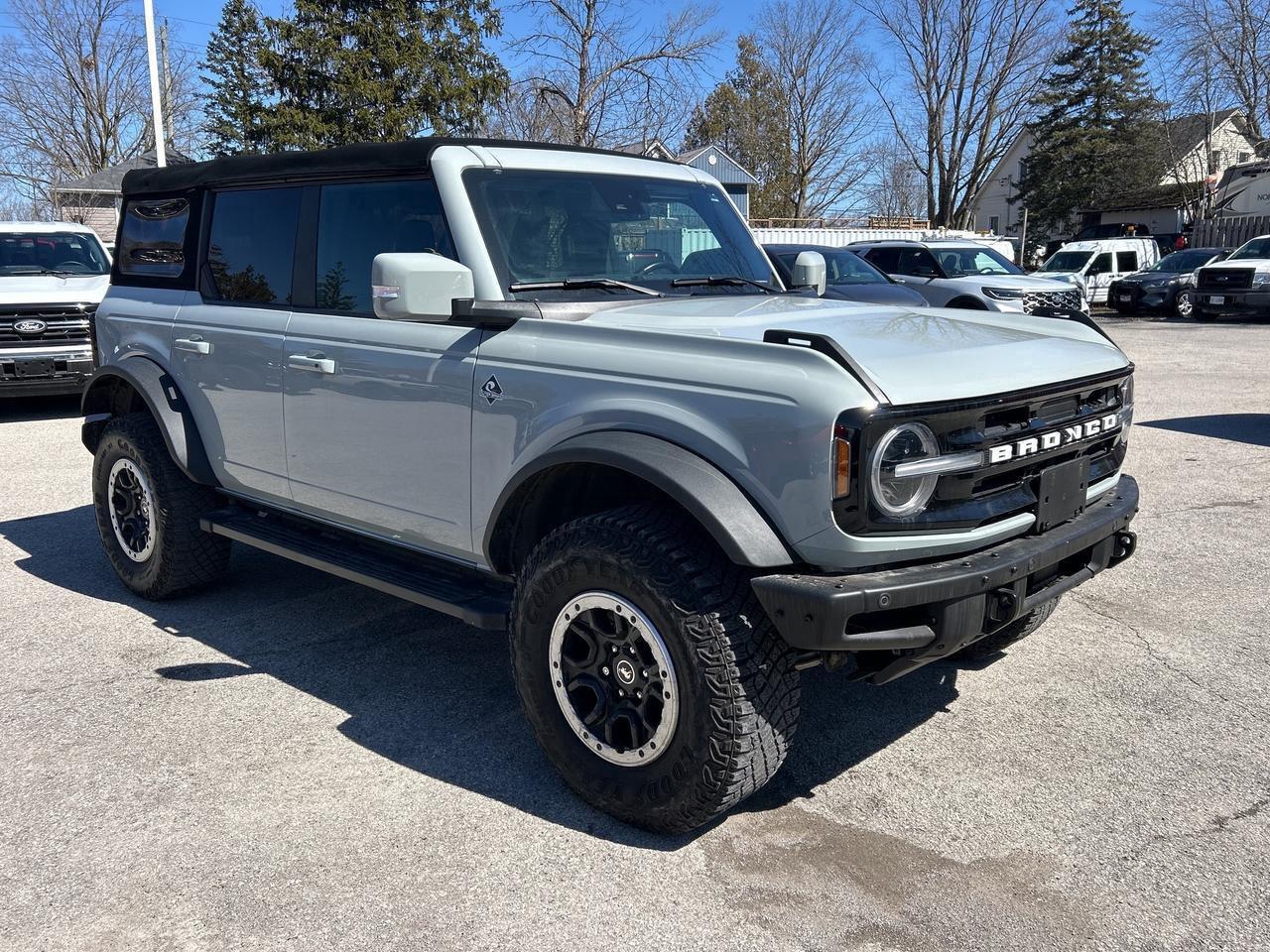 2022 Ford Bronco Outer Banks 4 Door Advanced 4x4 Photo