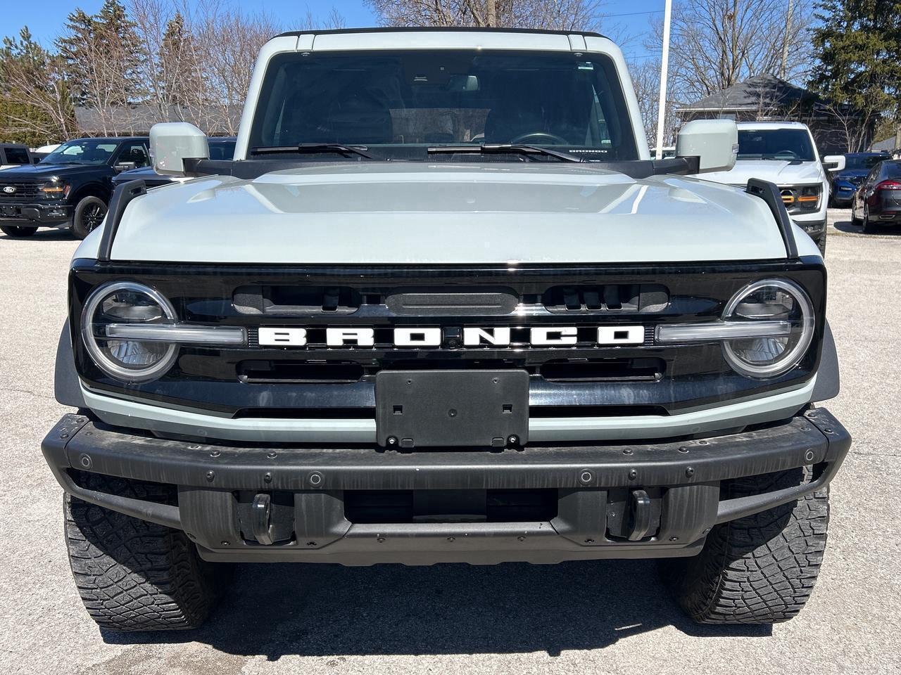 2022 Ford Bronco Outer Banks 4 Door Advanced 4x4 Photo
