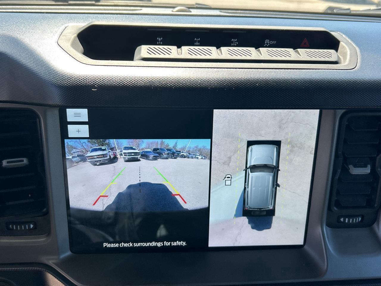 2022 Ford Bronco Outer Banks 4 Door Advanced 4x4 Photo