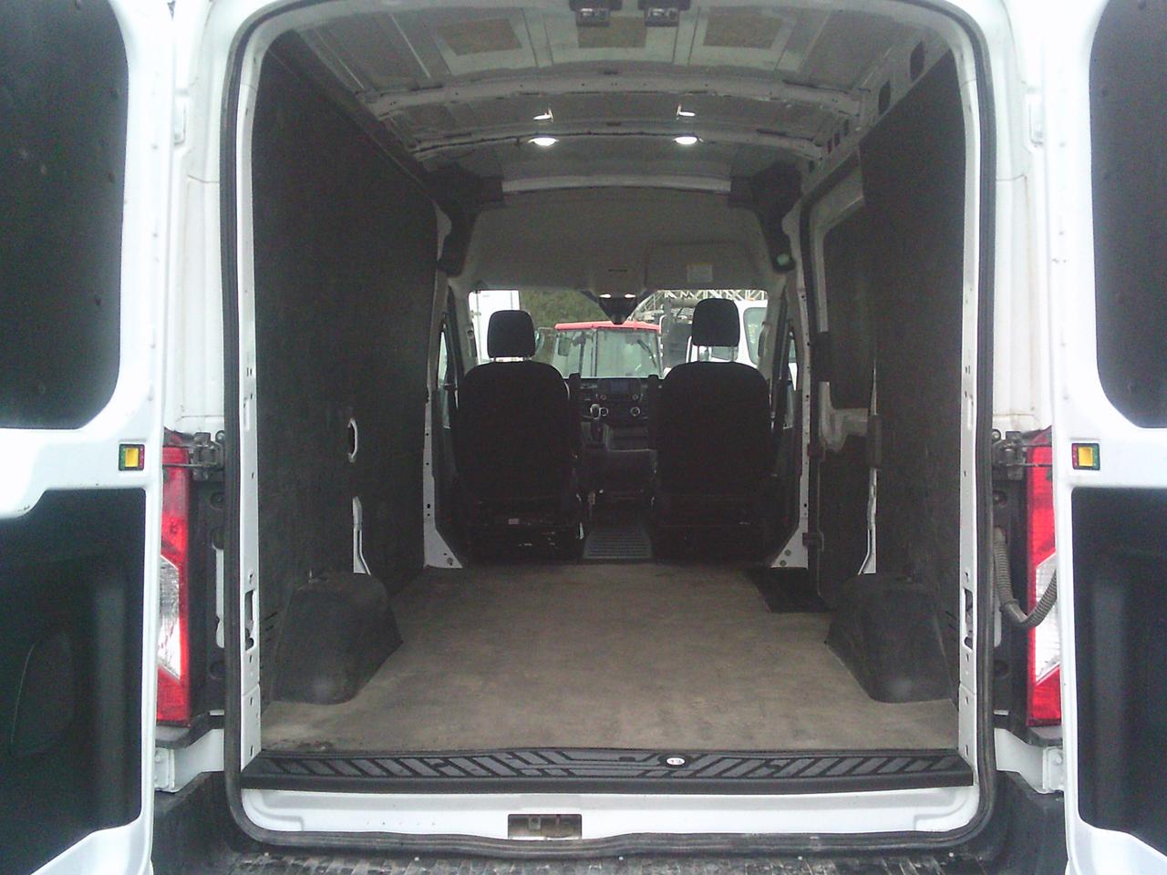 2021 Ford Transit Cargo Van T-250 130  Med Rf 9070 GVWR RWD Photo