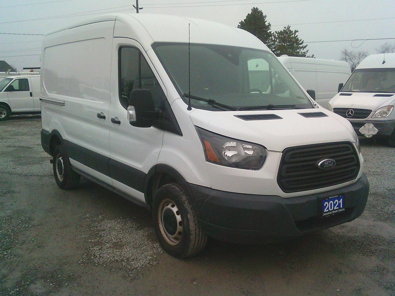 2021 Ford Transit Cargo Van T-250 130  Med Rf 9070 GVWR RWD Photo