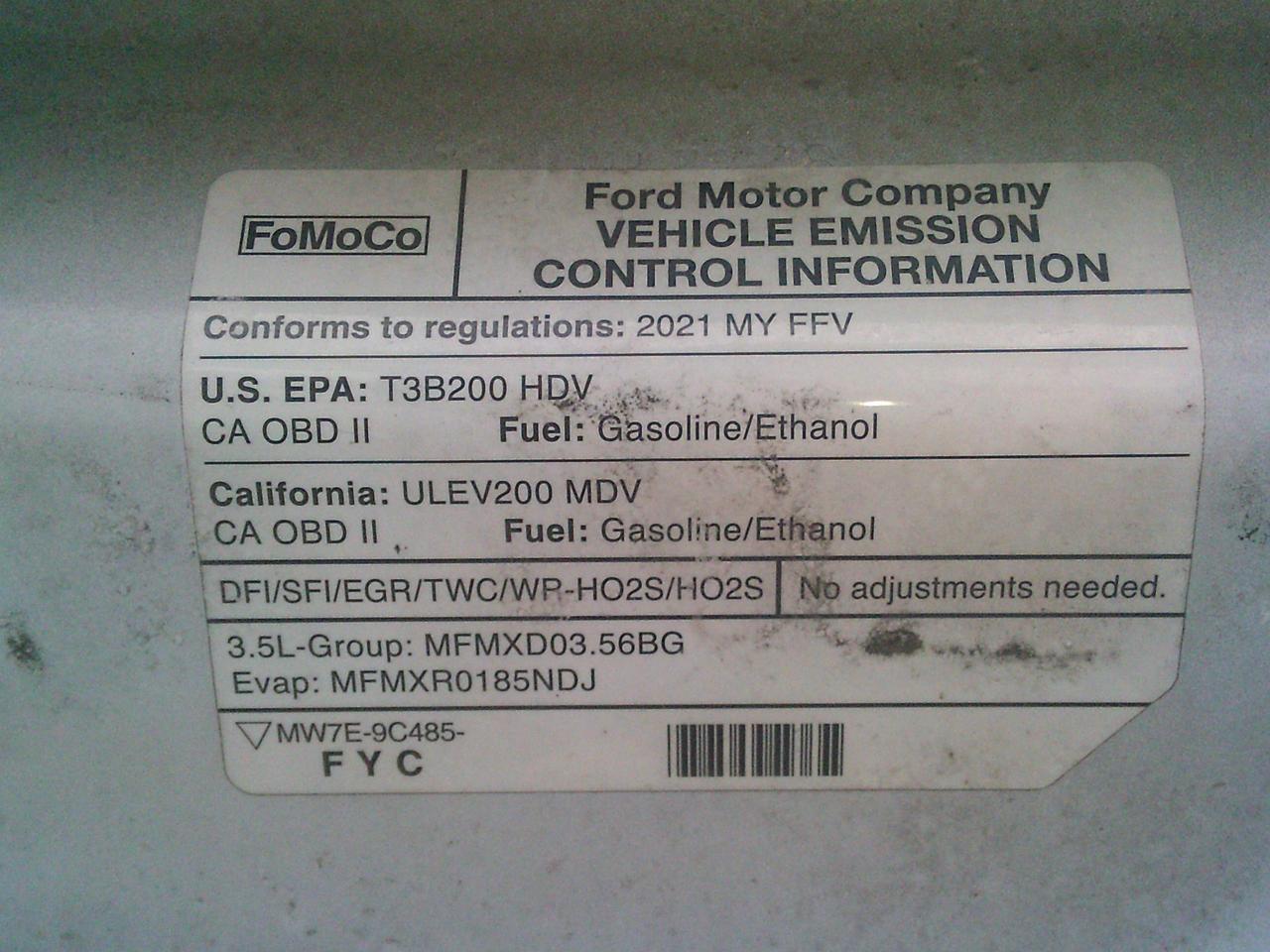 2021 Ford Transit Cargo Van T-250 130  Med Rf 9070 GVWR RWD Photo