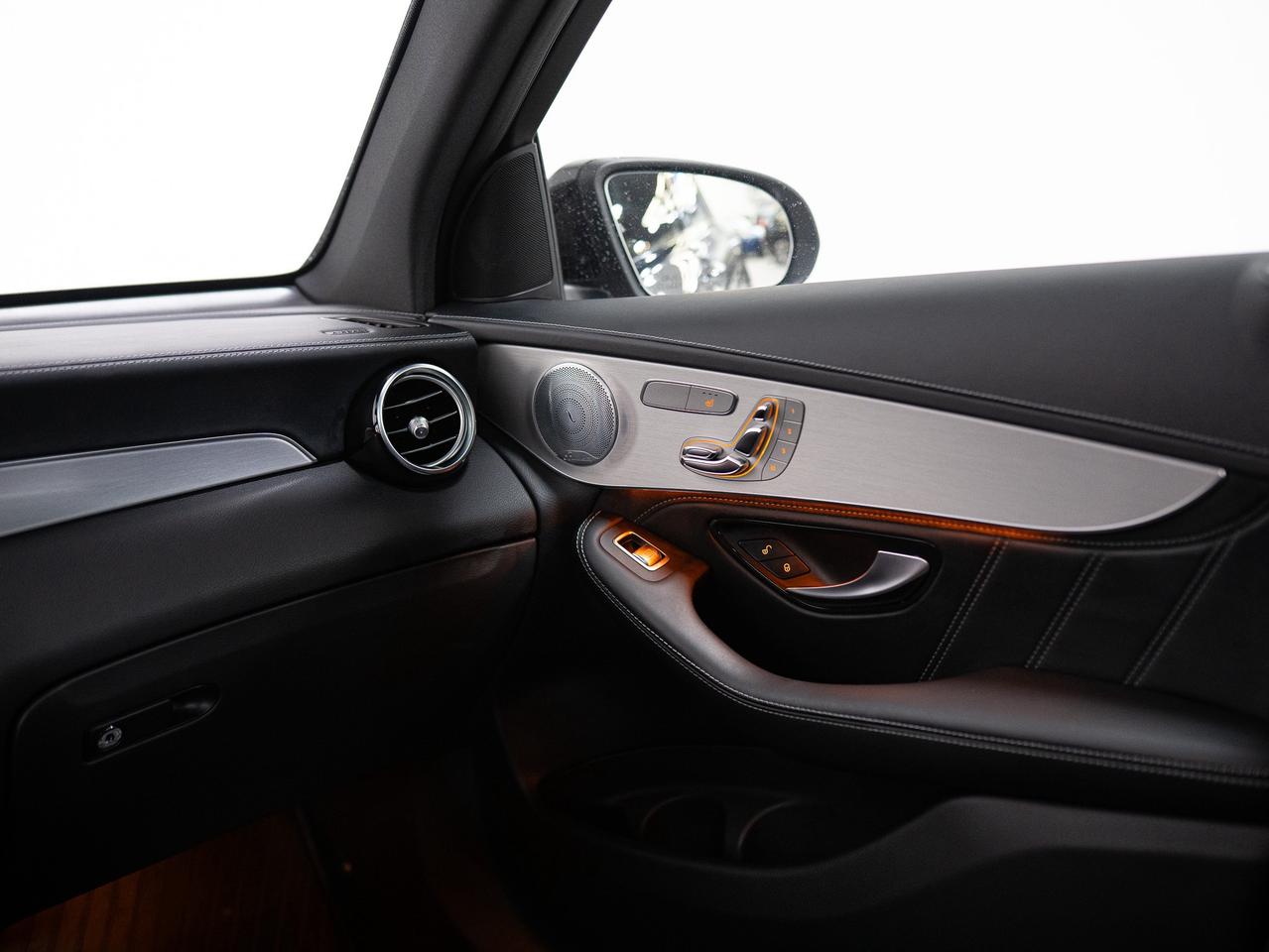 2019 Mercedes-Benz GLC 63 S | CARBON FIBRE | NIGHT PKG | 21 IN Photo